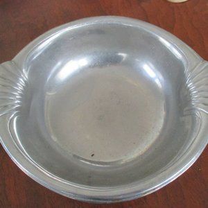 Scallop Shell Handle Bowl Vintage Armetale metal serving dish 1990s